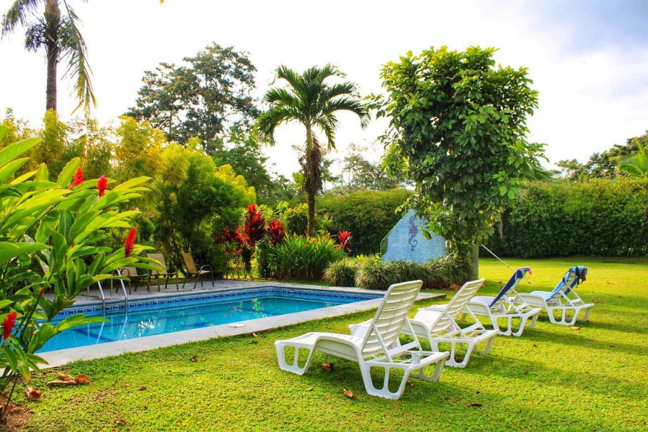 Hotel Tangara Arenal B&B La Fortuna Exterior photo